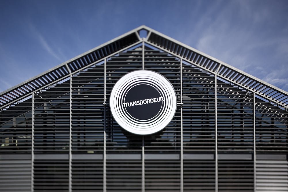 Le Transbordeur logo on the building - copyright b-rob.com
